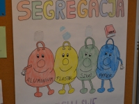 Akcja segregacja - wystawa prac uczniów klasy 1c - 8