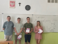 Uczniowie IV LO wyróżnieni w międzynarodowym konkursie Kangur Matematyczny 2022 - 0