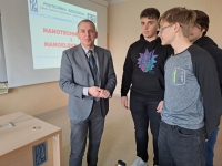Udział klasy 1d w wykładzie z nanotechnologii na Wydziale Elektrotechniki i Informatyki Politechniki Rzeszowskiej  - 6